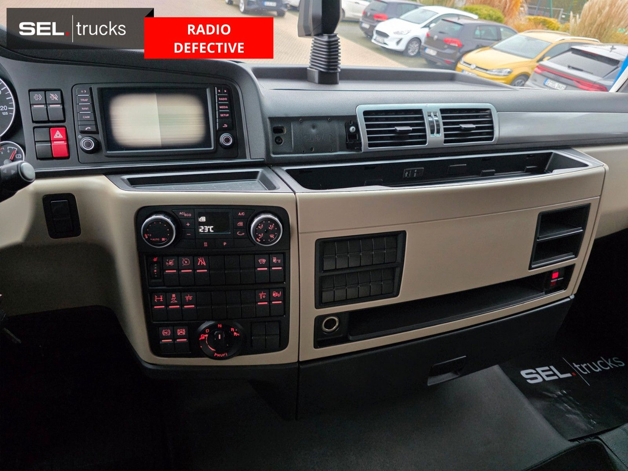 Tracteur routier MAN TGX 18.460 4X2 LLS-U / Retarder / 2 Tanks: photos 40 Tracteur routier MAN TGX 18.460 4X2 LLS-U / Retarder / 2 Tanks: photos 40