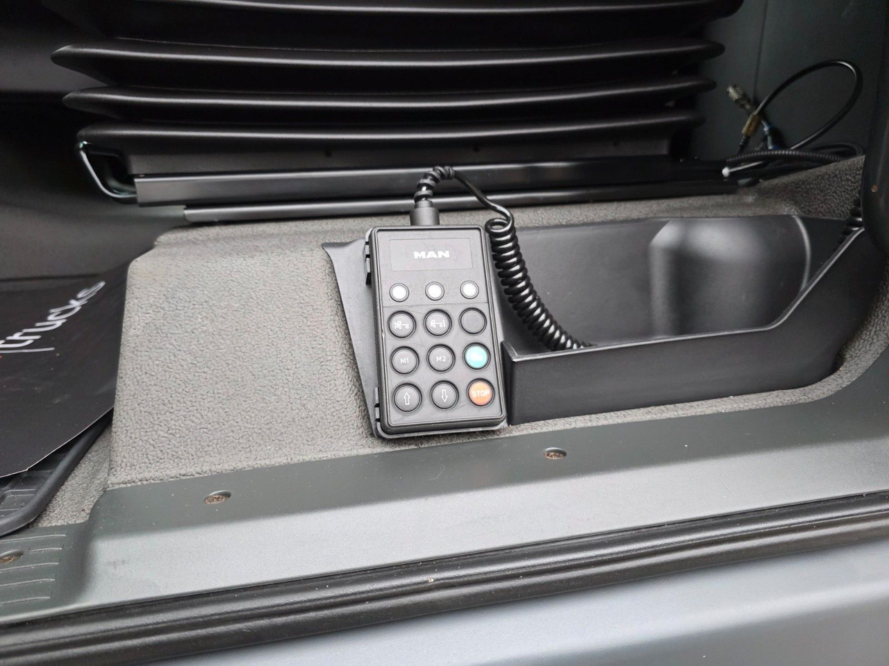 Tracteur routier MAN TGX 18.460 4X2 LLS-U / Retarder / 2 Tanks: photos 43 Tracteur routier MAN TGX 18.460 4X2 LLS-U / Retarder / 2 Tanks: photos 43