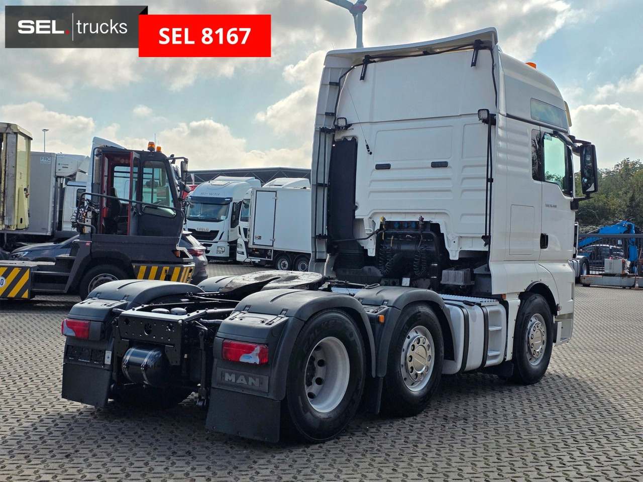 MAN TGX 26.480 6x2/4 BLS / Intard,/Hubkup./Lenkachse - Tracteur routier: photos 5 MAN TGX 26.480 6x2/4 BLS / Intard,/Hubkup./Lenkachse - Tracteur routier: photos 5