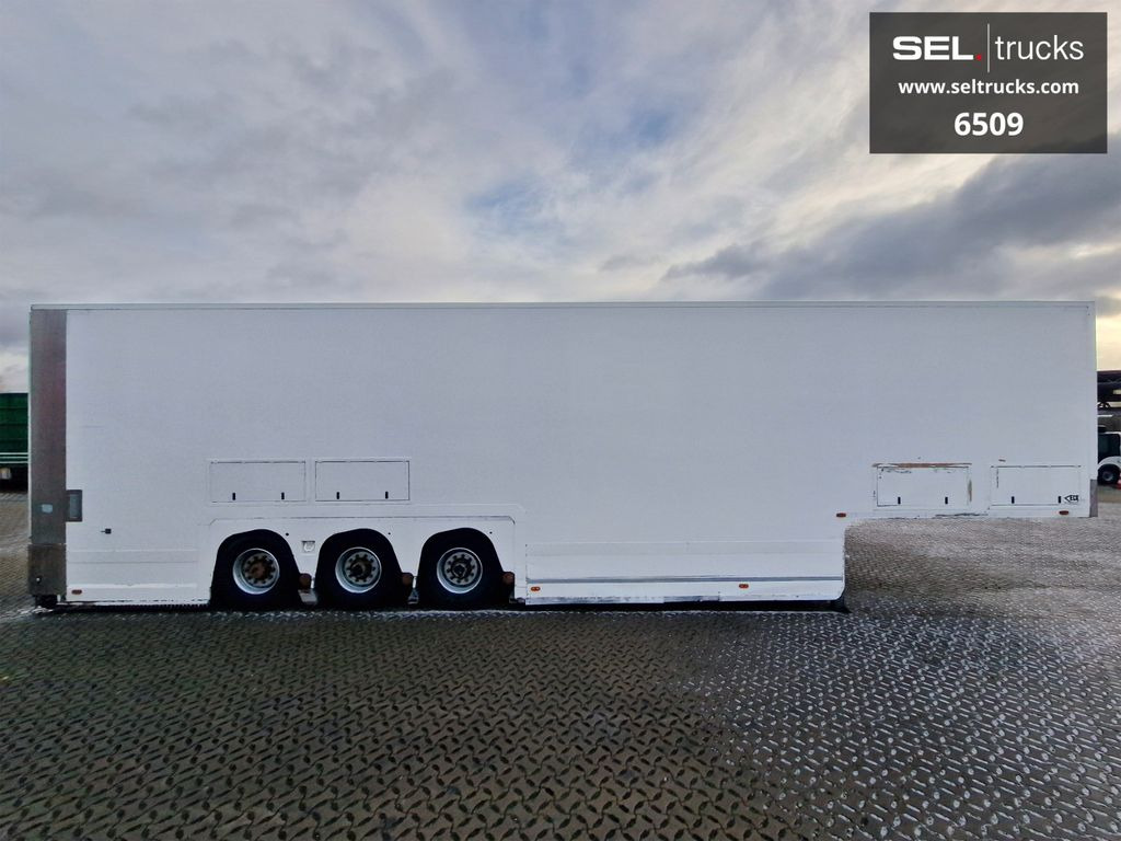 Van Eck PT-3Z / Doppelstock / Mega Van Eck PT-3Z / Doppelstock / Mega - Semi-remorque fourgon: photos 4 Van Eck PT-3Z / Doppelstock / Mega Van Eck PT-3Z / Doppelstock / Mega - Semi-remorque fourgon: photos 4