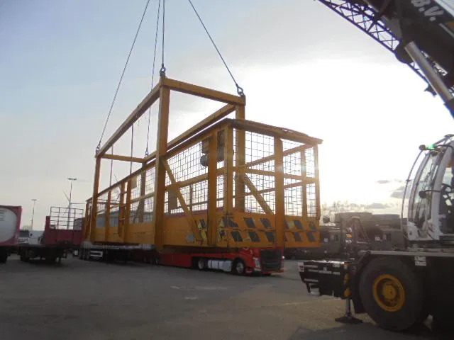 YKE / Hogendoorn MANBAK MB 3 - Accessoire pour Engins de chantier: photos 2 YKE / Hogendoorn MANBAK MB 3 - Accessoire pour Engins de chantier: photos 2