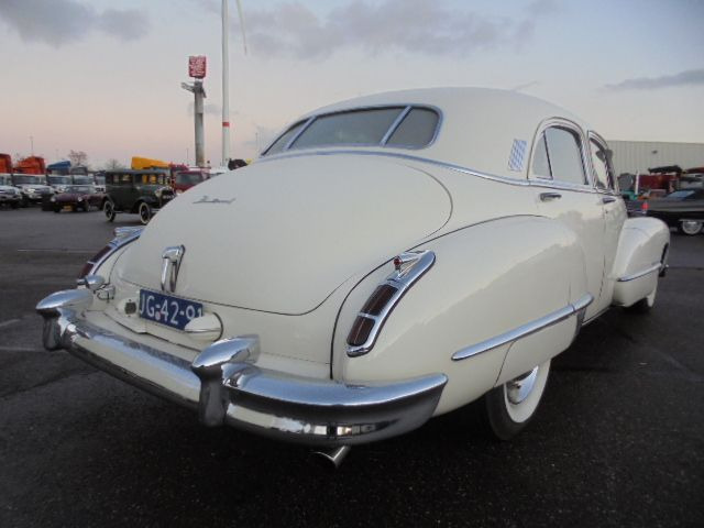 Cadillac Fleetwood sedan - Berline: photos 4 Cadillac Fleetwood sedan - Berline: photos 4