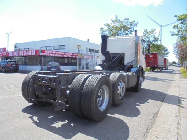 DAF CF 75.250 FAG 250 6X2 - Camion fourgon: photos 4 DAF CF 75.250 FAG 250 6X2 - Camion fourgon: photos 4