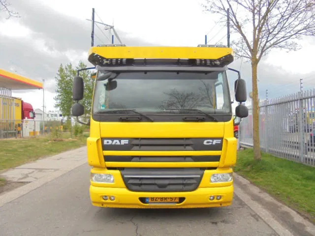 DAF CF 75 360 EEV NL TRUCK - Camion porte-voitures: photos 2 DAF CF 75 360 EEV NL TRUCK - Camion porte-voitures: photos 2