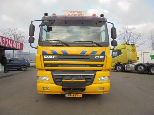 DAF CF 85 360 NL TRUCK - Remorqueuse: photos 2 DAF CF 85 360 NL TRUCK - Remorqueuse: photos 2