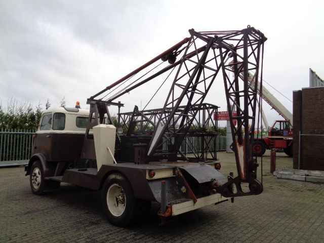 DAF FA 1300 BB - Camion grue: photos 4 DAF FA 1300 BB - Camion grue: photos 4