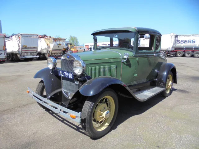Ford A COUPE A COUPE - Voiture: photos 1 Ford A COUPE A COUPE - Voiture: photos 1