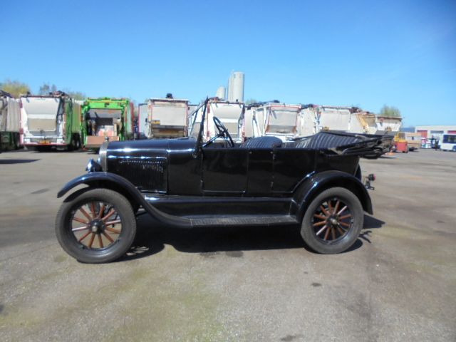Ford Model T OPEN TOURER - Voiture: photos 4 Ford Model T OPEN TOURER - Voiture: photos 4