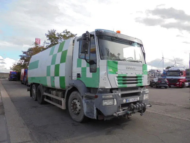 Iveco Stralis 270 WATER TANK - Camion citerne: photos 3 Iveco Stralis 270 WATER TANK - Camion citerne: photos 3