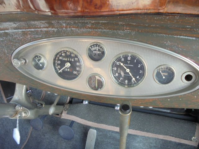 Voiture Lincoln Victoria Coupe Victoria Coupe v8: photos 8