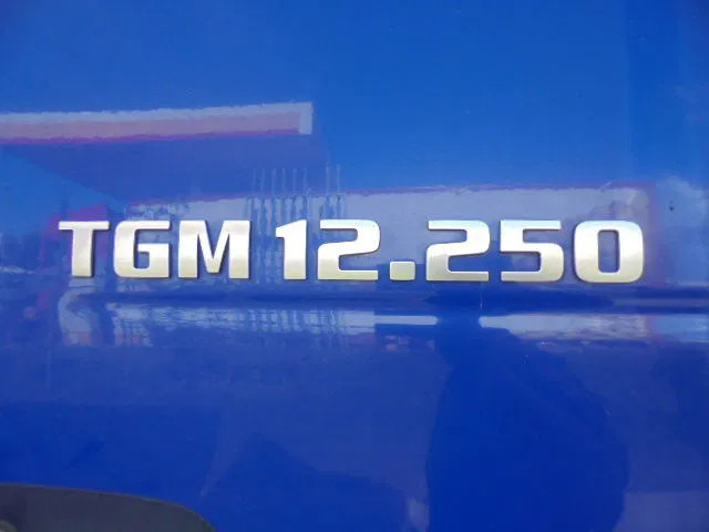 MAN TGM 12.250 NL TRUCK - Camion fourgon: photos 4 MAN TGM 12.250 NL TRUCK - Camion fourgon: photos 4
