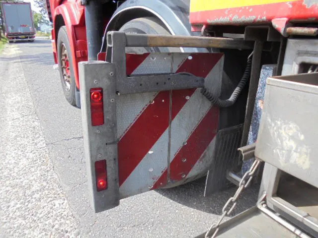 Camion grue Scania 8X2 RETARDER: photos 14