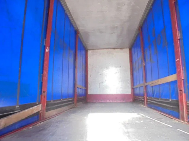 Scania R420 6X2 RETARDER - Camion fourgon: photos 4 Scania R420 6X2 RETARDER - Camion fourgon: photos 4