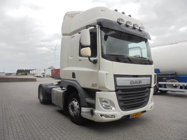DAF CF 400 NL TRUCK - Tracteur routier: photos 2 DAF CF 400 NL TRUCK - Tracteur routier: photos 2