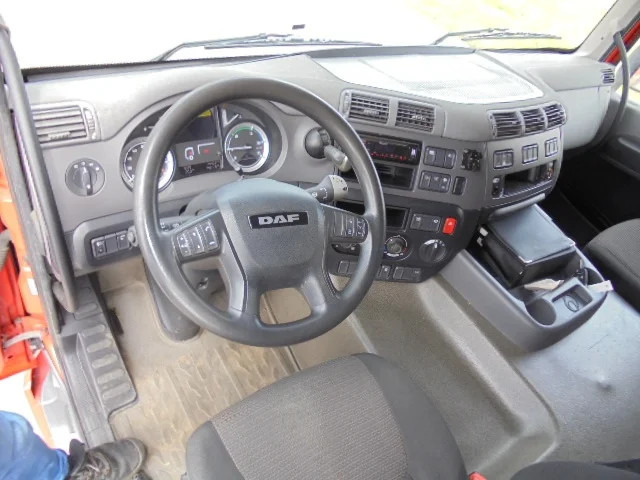 Tracteur routier DAF CF 440: photos 11 Tracteur routier DAF CF 440: photos 11