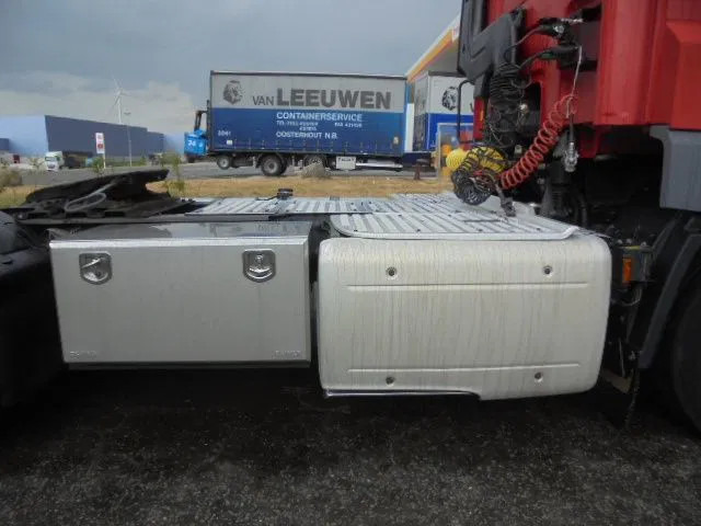 DAF CF 440 FT - Tracteur routier: photos 4 DAF CF 440 FT - Tracteur routier: photos 4