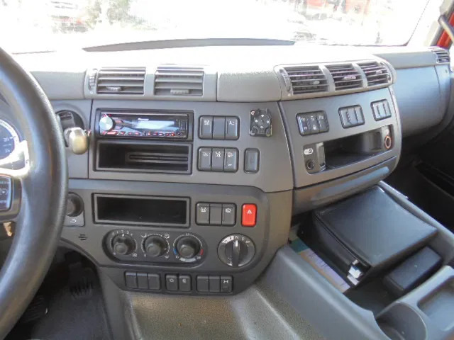 Tracteur routier DAF CF 440 FT: photos 13