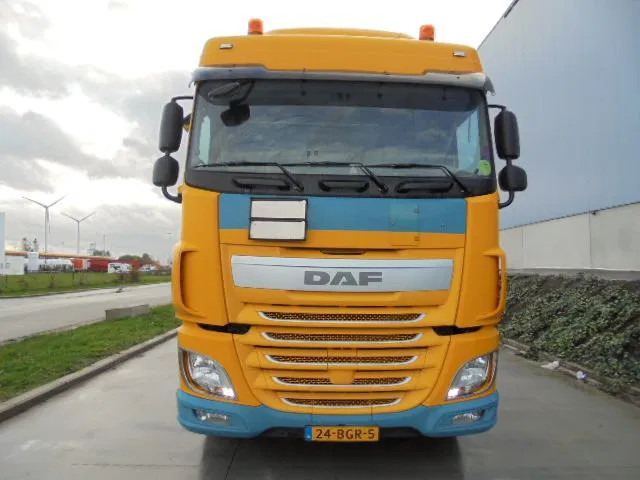 DAF XF 440 ADR UITVOERING - Tracteur routier: photos 2 DAF XF 440 ADR UITVOERING - Tracteur routier: photos 2
