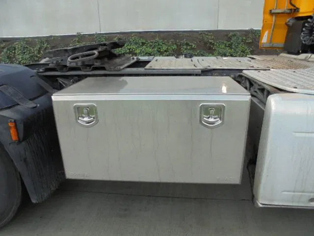 DAF XF 440 ADR UITVOERING - Tracteur routier: photos 4 DAF XF 440 ADR UITVOERING - Tracteur routier: photos 4