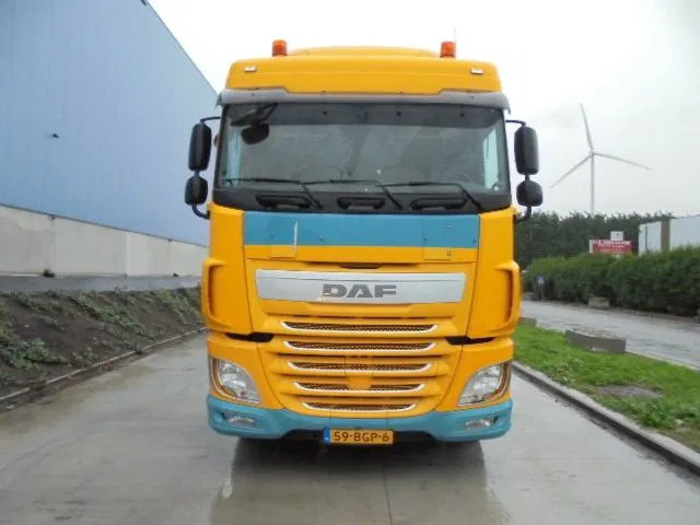 DAF XF 440 ADR UITVOERING - Tracteur routier: photos 2 DAF XF 440 ADR UITVOERING - Tracteur routier: photos 2