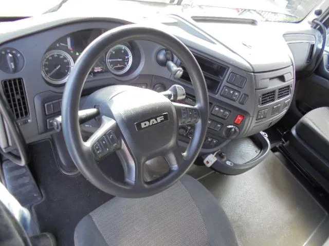 Tracteur routier DAF XF 440: photos 11
