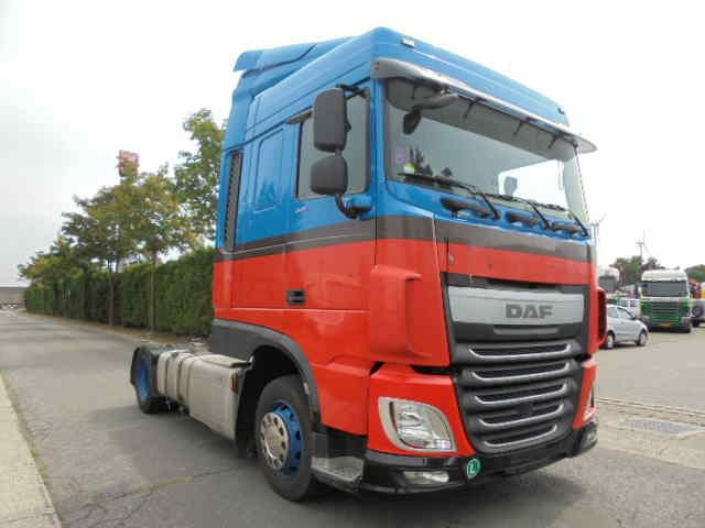 DAF XF 440 MEGA - Tracteur routier: photos 3 DAF XF 440 MEGA - Tracteur routier: photos 3