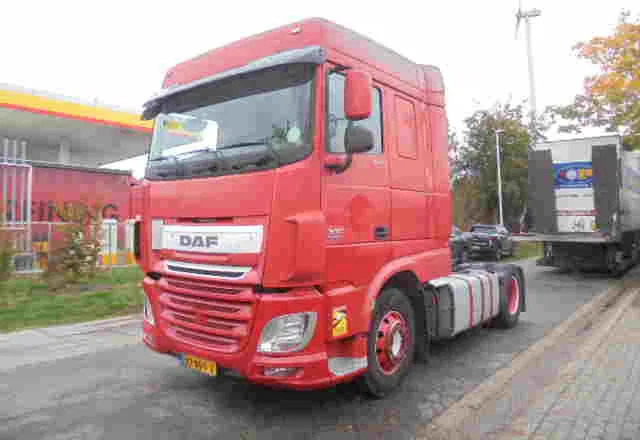 DAF XF 440 TUV 05-2026 - Tracteur routier: photos 1 DAF XF 440 TUV 05-2026 - Tracteur routier: photos 1