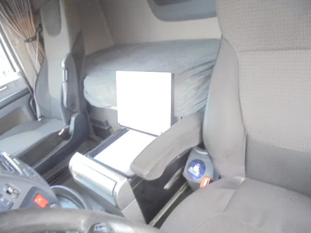 Tracteur routier DAF XF 460: photos 14 Tracteur routier DAF XF 460: photos 14