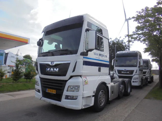 MAN TGX 26.500 XXL NL TRUCK SMART TACHO 20X IN STOCK - Tracteur routier: photos 1 MAN TGX 26.500 XXL NL TRUCK SMART TACHO 20X IN STOCK - Tracteur routier: photos 1