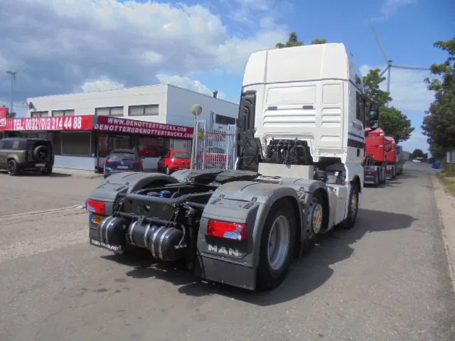 MAN TGX 26.500 XXL TUV APK 02-26 NL TRUCK 16X IN STOCK - Tracteur routier: photos 4 MAN TGX 26.500 XXL TUV APK 02-26 NL TRUCK 16X IN STOCK - Tracteur routier: photos 4