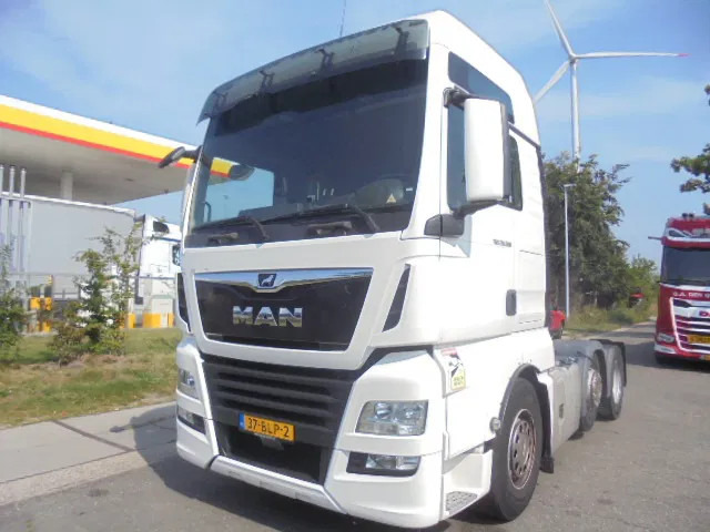 MAN TGX TGX 26.500 XXL NL TRUCK APK-TUV 18-02-2026 - Tracteur routier: photos 1 MAN TGX TGX 26.500 XXL NL TRUCK APK-TUV 18-02-2026 - Tracteur routier: photos 1