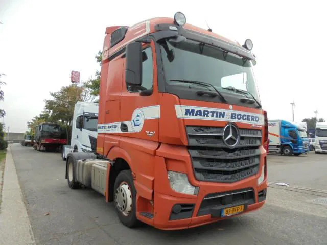 Mercedes-Benz Actros 1840 EURO 6 - Tracteur routier: photos 3 Mercedes-Benz Actros 1840 EURO 6 - Tracteur routier: photos 3