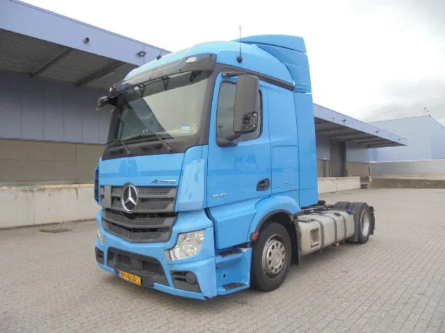Mercedes-Benz Actros 1840 NL TRUCK APK 03-2026 - Tracteur routier: photos 1 Mercedes-Benz Actros 1840 NL TRUCK APK 03-2026 - Tracteur routier: photos 1