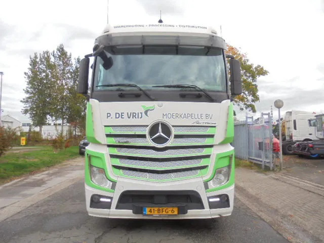 Mercedes-Benz Actros 1842 APK 04-2026 - Tracteur routier: photos 2 Mercedes-Benz Actros 1842 APK 04-2026 - Tracteur routier: photos 2