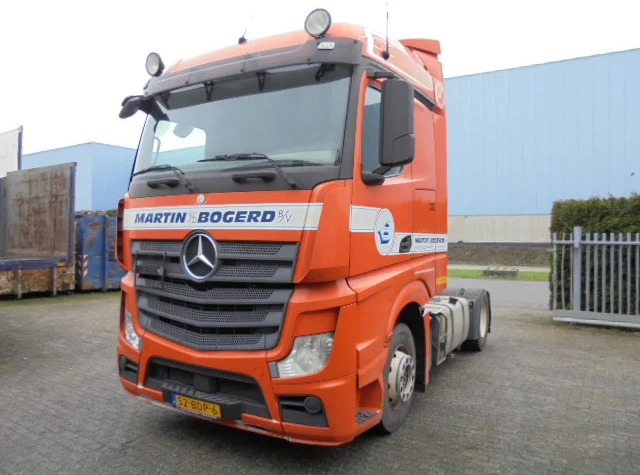 Mercedes-Benz Actros 1842 LS EUR6 EINGINE NOT OK - Tracteur routier: photos 1 Mercedes-Benz Actros 1842 LS EUR6 EINGINE NOT OK - Tracteur routier: photos 1