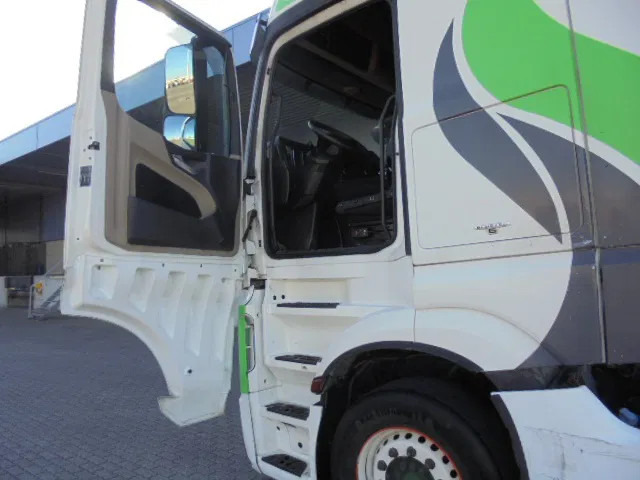 Tracteur routier Mercedes-Benz Actros 1842 LS NL TRUCK: photos 7