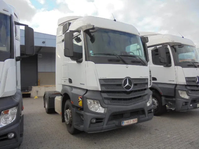 Mercedes-Benz Actros 1943 BELGIUM REGISTRATION TUV 05-2026 - Tracteur routier: photos 3 Mercedes-Benz Actros 1943 BELGIUM REGISTRATION TUV 05-2026 - Tracteur routier: photos 3