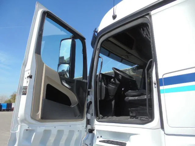 Mercedes-Benz Actros ACTROS 1842 en leasing occasion Mercedes-Benz Actros ACTROS 1842: photos 7
