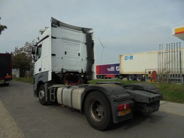 Mercedes-Benz Actros - Tracteur routier: photos 5 Mercedes-Benz Actros - Tracteur routier: photos 5