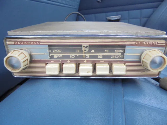 Berline Vauxhall Victor 101 SUPER: photos 11