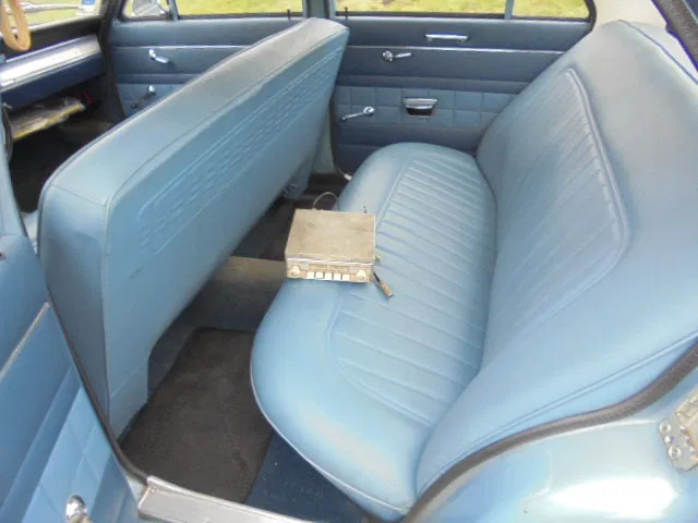 Berline Vauxhall Victor 101 SUPER: photos 13