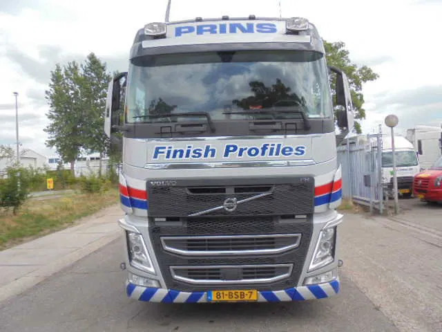 Volvo FH 420 6X2 NL TRUCK - Camion grue: photos 2 Volvo FH 420 6X2 NL TRUCK - Camion grue: photos 2
