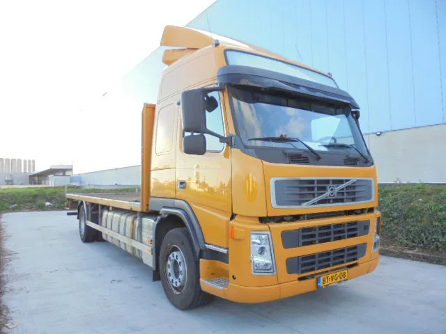Volvo FM FM 300 LOW KM - Camion fourgon: photos 3 Volvo FM FM 300 LOW KM - Camion fourgon: photos 3