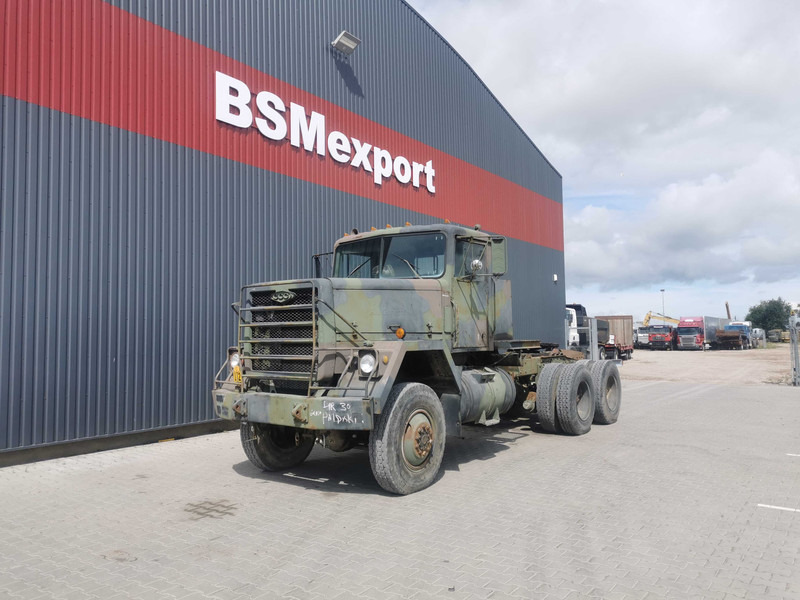 AM General M920 truck tractor - Camion plateau: photos 2 AM General M920 truck tractor - Camion plateau: photos 2