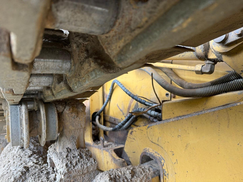 Bulldozer Caterpillar D6M: photos 6