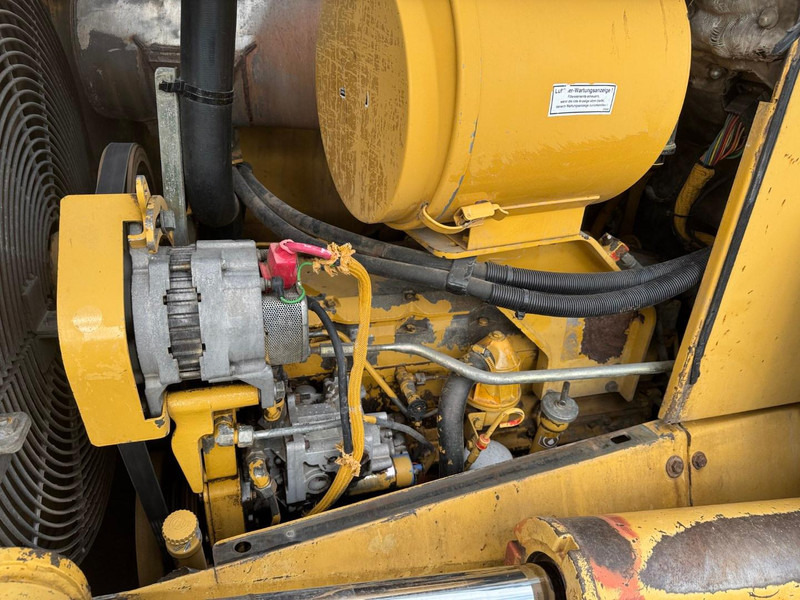 Bulldozer Caterpillar D6M: photos 10