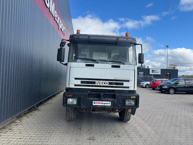 Iveco Trakker 410E42, manual pump - Camion benne: photos 2 Iveco Trakker 410E42, manual pump - Camion benne: photos 2