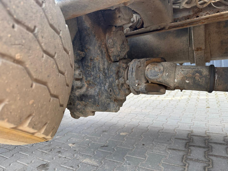 Camion benne MAN 19.272: photos 11