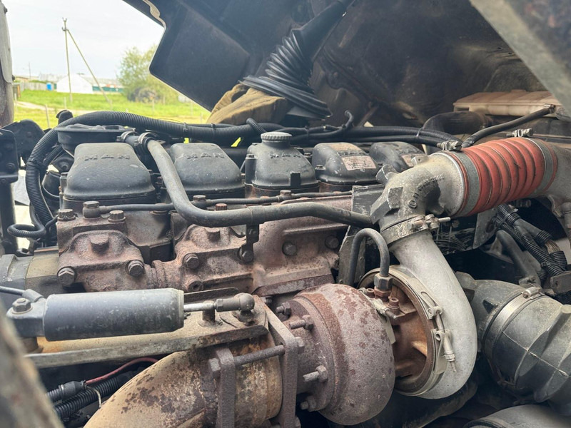 Camion benne MAN 19.272: photos 16