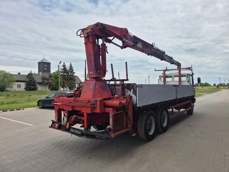 Mercedes-Benz 1320 + HMF 6.5 ton crane - Camion plateau, Camion grue: photos 3 Mercedes-Benz 1320 + HMF 6.5 ton crane - Camion plateau, Camion grue: photos 3